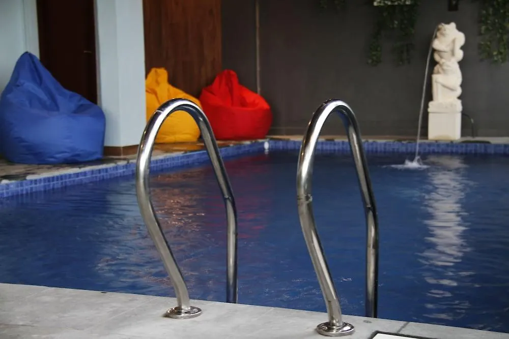 Duo Legian Hotel 3*, Legian (Bali)