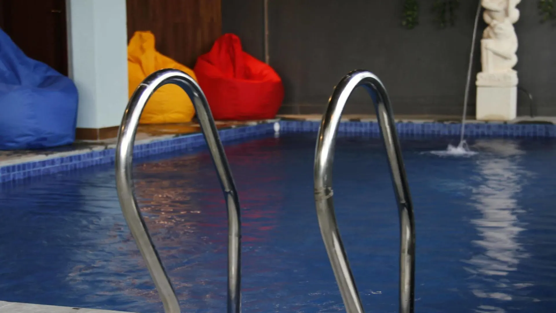 Duo Legian Hotel location