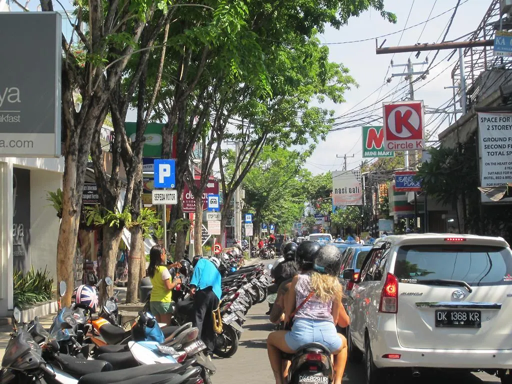 Duo Legian Hotel