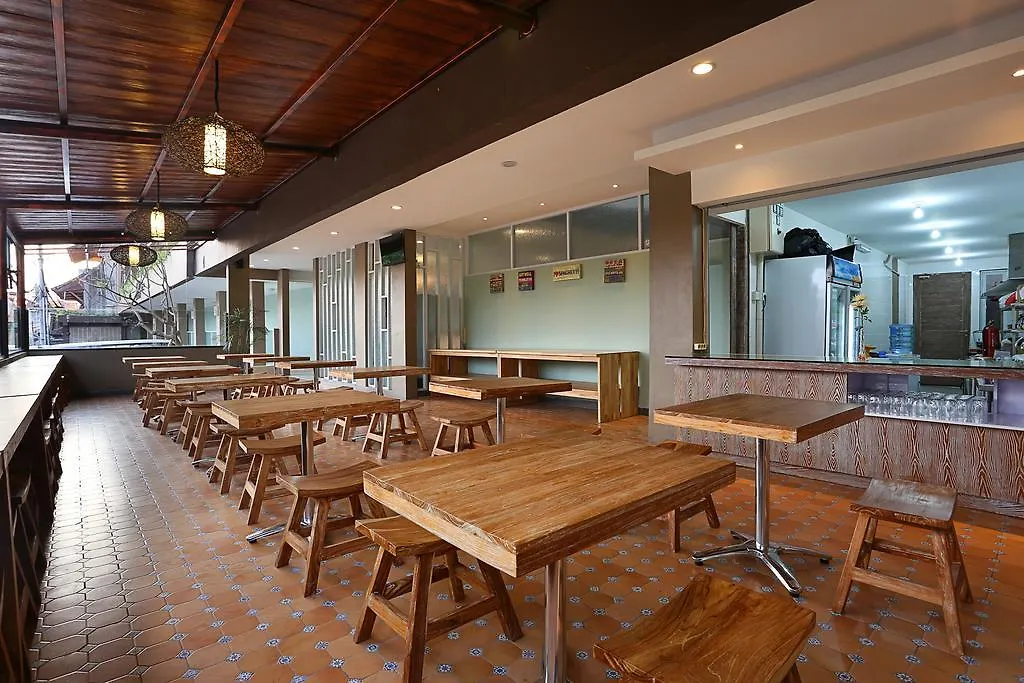 Duo Legian Hotel 3*, Legian (Bali)