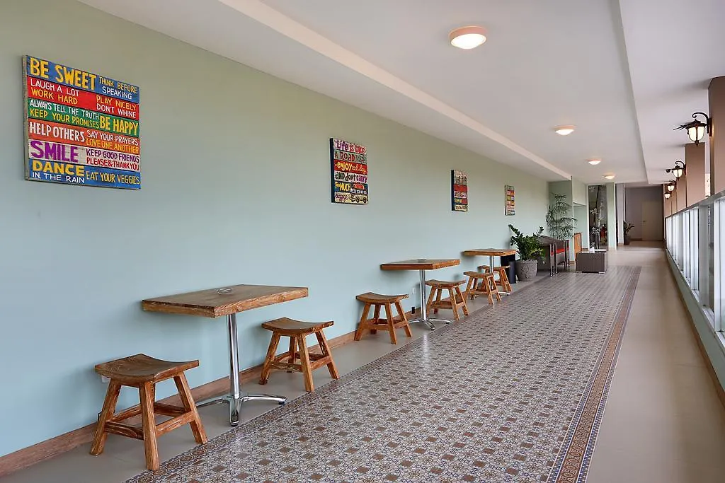 Duo Legian Hotel